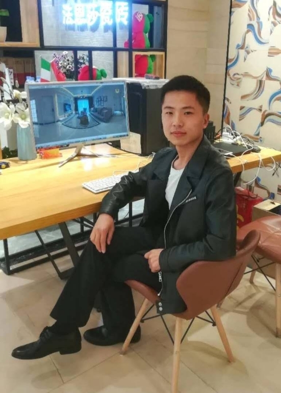 教师的第一张照片--百色相亲服务中心