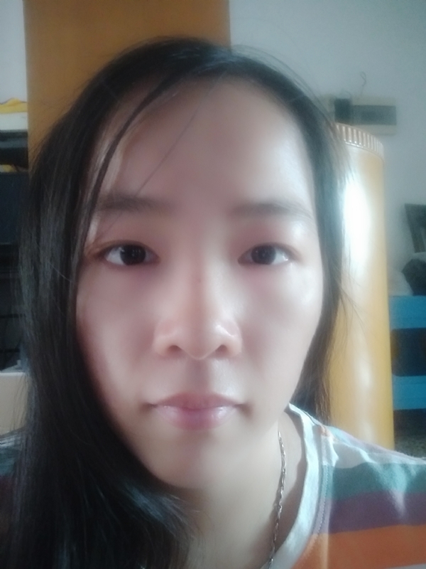 w洁的第一张照片--百色相亲服务中心