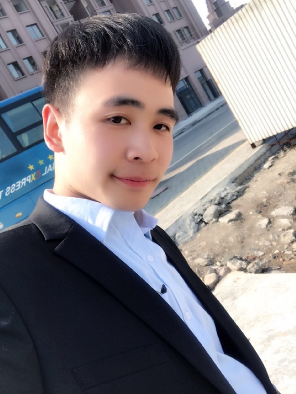 流浪者的第一张照片--百色相亲服务中心
