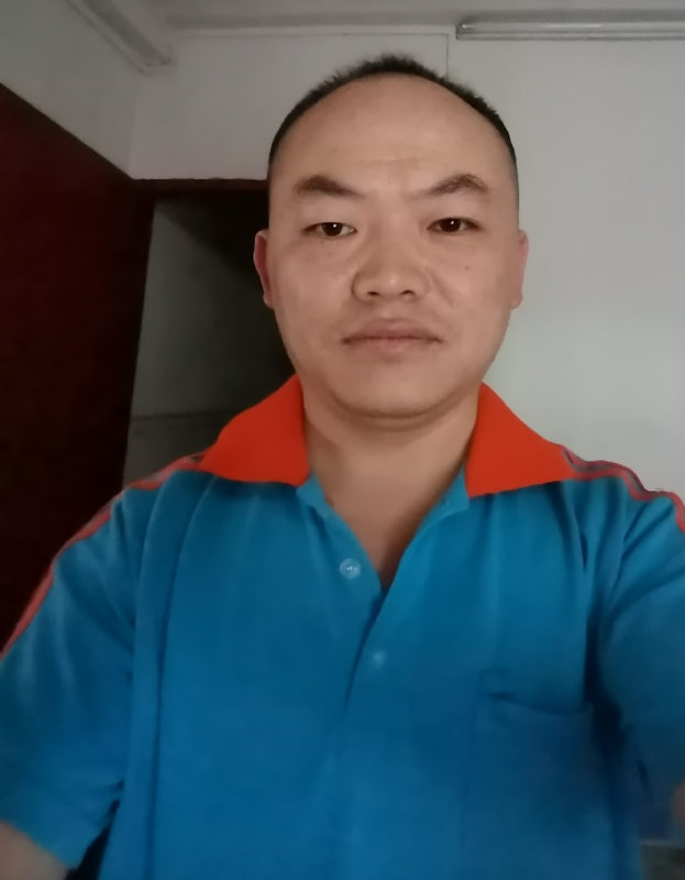 与子携老的第七张照片--百色相亲服务中心