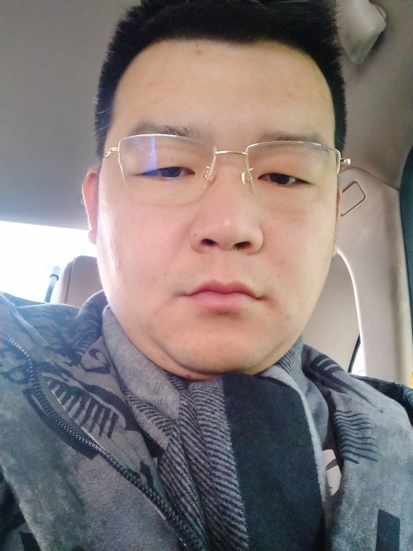 丶情歌的第一张照片--百色相亲服务中心