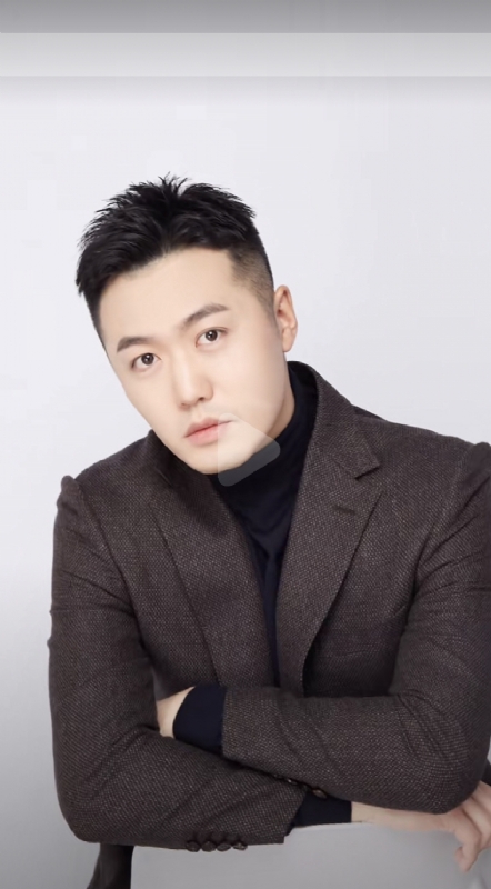 杨天枭的第三张照片--百色相亲服务中心