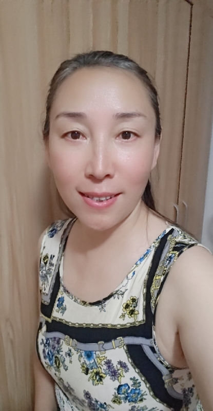 晓琴的第一张照片--百色相亲服务中心