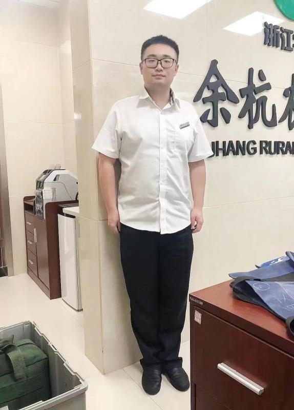 君临天下的第二张照片--百色相亲服务中心