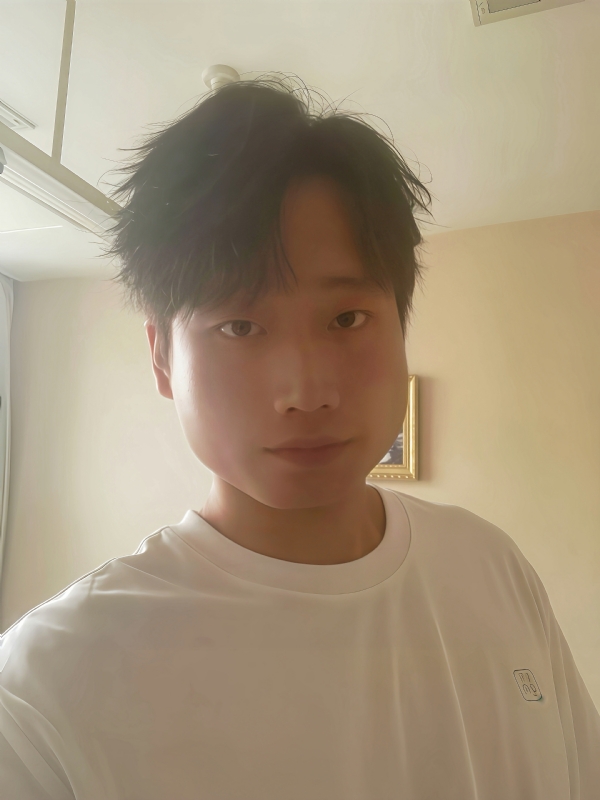 阿彤的第一张照片--百色相亲服务中心