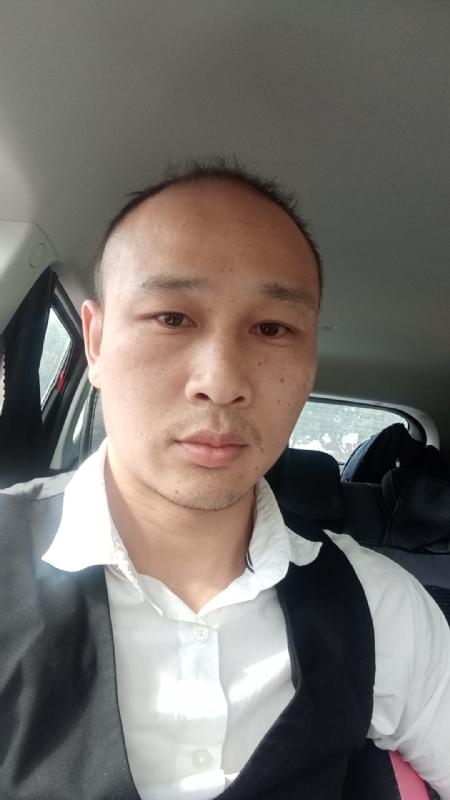 回首往事依旧的第一张照片--百色相亲服务中心