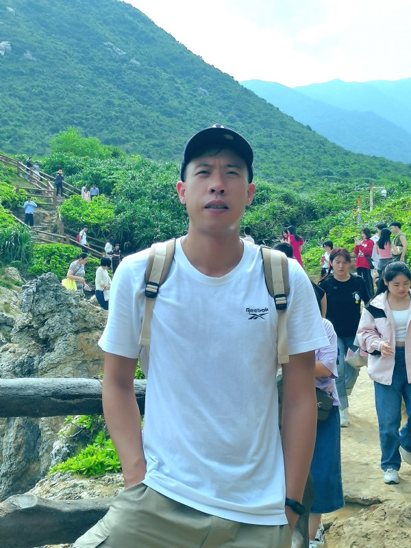 吴生的第一张照片--百色相亲服务中心